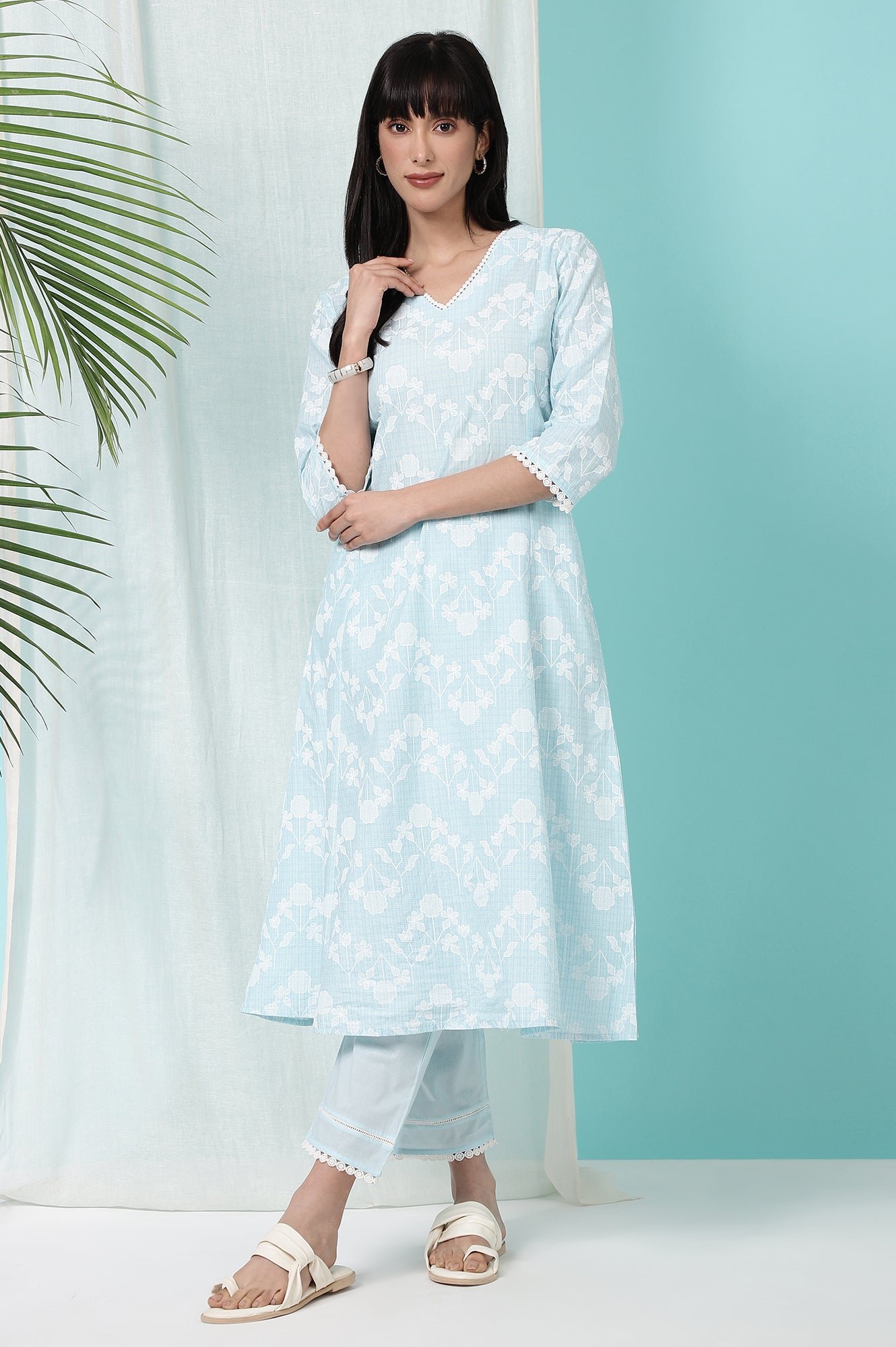 Sky Blue Floral Printed Pure Cotton Straight Kurta and Pants Co-ord Set - Image 8