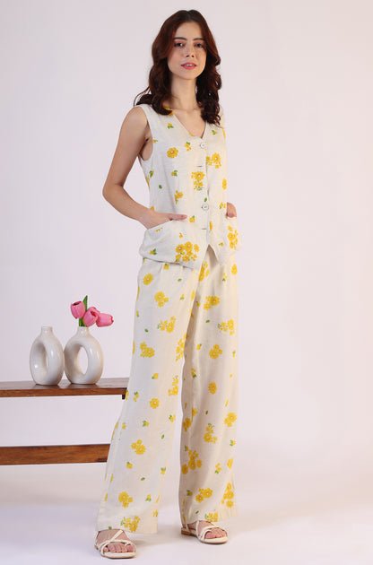 Floral Printed Rayon Top & Parallel Pant Co-Ord Set - Image 3